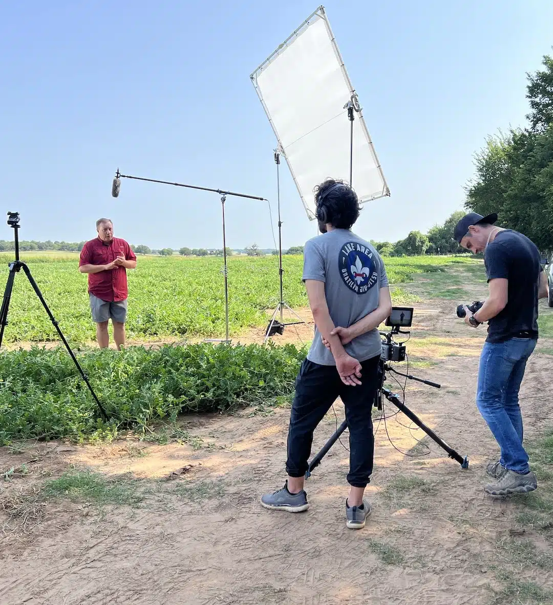 Short films typically run between 3 and 40 minutes and have become increasingly popular on digital streaming platforms.